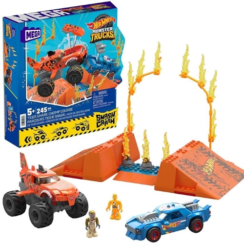 Hot Wheels Monster Trucks Tiger Shark Chomp Course